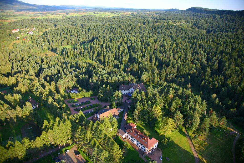 Hotel Perla Bieszczadow Geovita Czarna  Buitenkant foto