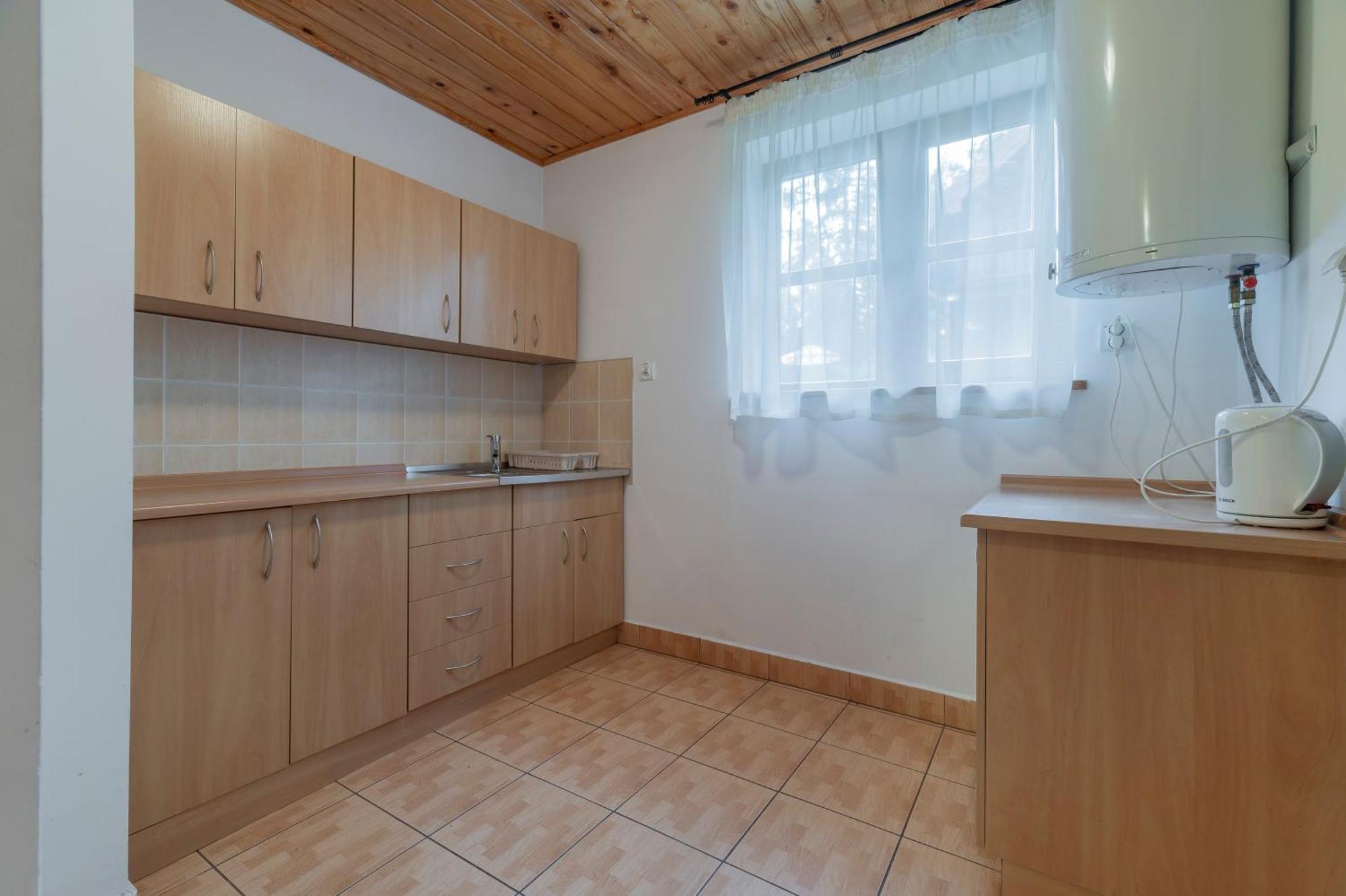 Hotel Perla Bieszczadow Geovita Czarna  Buitenkant foto